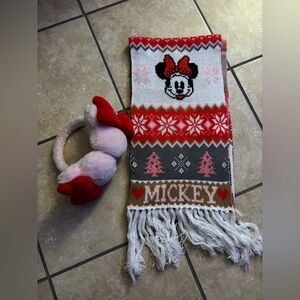 Disney Minnie Mouse Festive Scarf and Earmuffs - Red, Pink, Gray